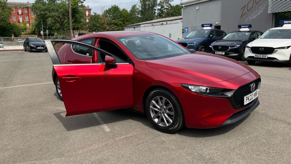 Mazda 3 2.0 e-Skyactiv G MHEV SE-L 5dr Petrol Hatchback - Image 42