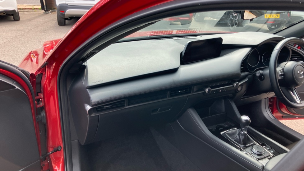 Mazda 3 2.0 e-Skyactiv G MHEV SE-L 5dr Petrol Hatchback - Image 48