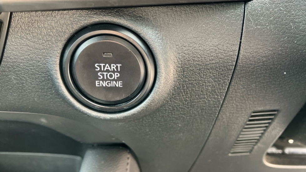Mazda 3 2.0 e-Skyactiv G MHEV SE-L 5dr Petrol Hatchback - Image 67