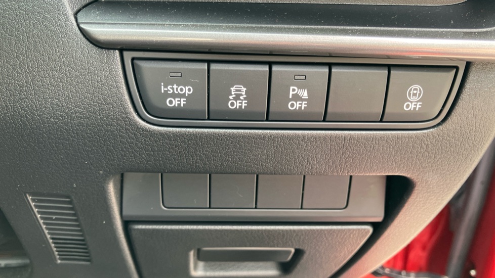 Mazda 3 2.0 e-Skyactiv G MHEV SE-L 5dr Petrol Hatchback - Image 70
