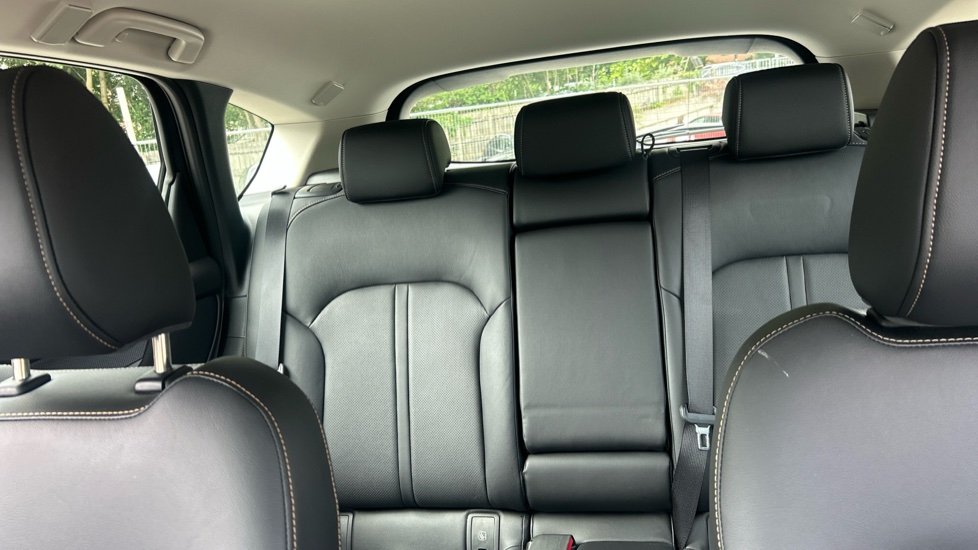Mazda CX-60 2.5 PHEV Exclusive-Line 5dr Auto Estate - Image 15