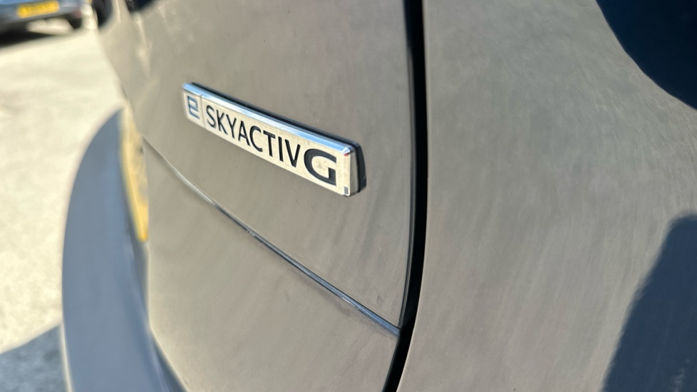 Mazda CX-30 2.0 e-Skyactiv G MHEV Sport Lux 5dr Petrol Hatchback - Image 40