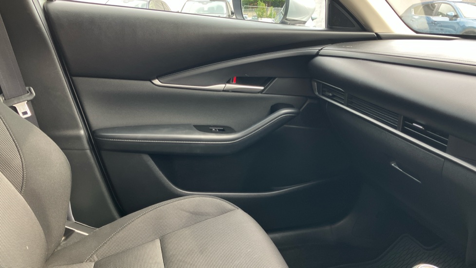 Mazda CX-30 2.0 e-Skyactiv G MHEV SE-L Lux 5dr Petrol Hatchback - Image 48