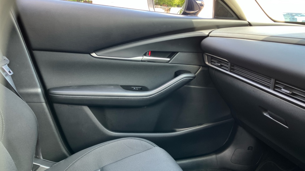 Mazda CX-30 2.0 e-Skyactiv X MHEV SE-L Lux 5dr Petrol Hatchback - Image 36