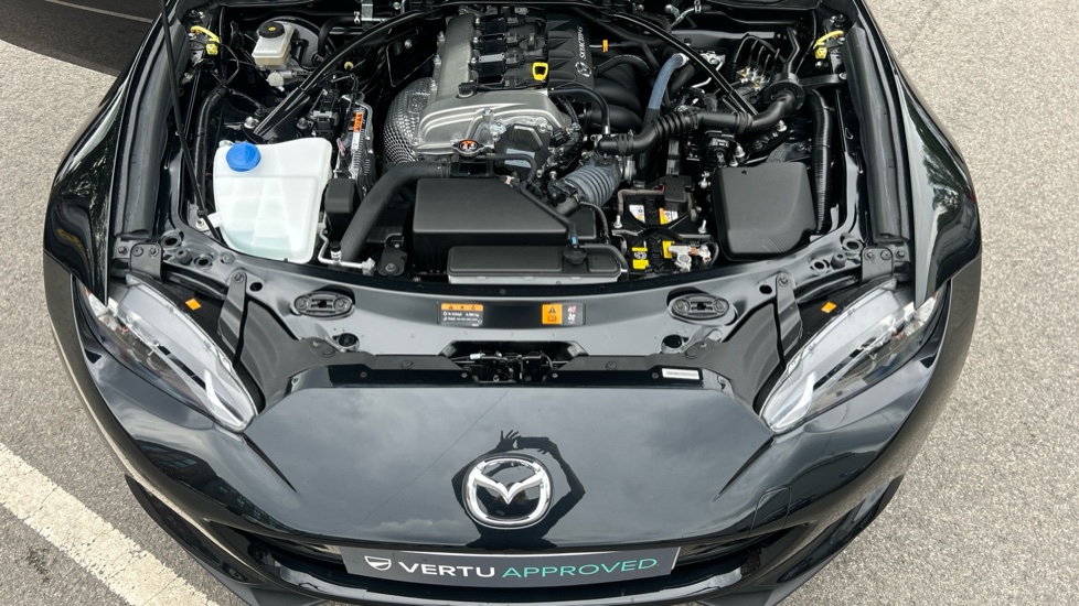 Mazda MX-5 2.0 [184] GT Sport Tech 2dr Petrol Convertible - Image 8