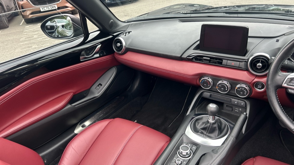 Mazda MX-5 2.0 [184] GT Sport Tech 2dr Petrol Convertible - Image 14