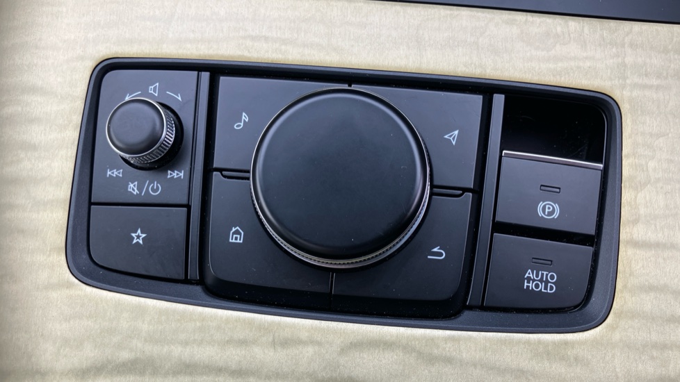 Mazda CX-80 2.5 PHEV Takumi Plus 5dr Auto AWD [Conv/DAP/Pan] Estate - Image 23
