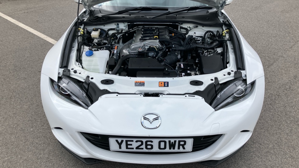 Mazda MX-5 1.5 [132] Exclusive-Line 2dr Petrol Convertible RF - Image 8