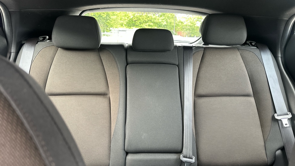Mazda 3 2.0 e-Skyactiv G MHEV SE-L 5dr Petrol Hatchback - Image 15