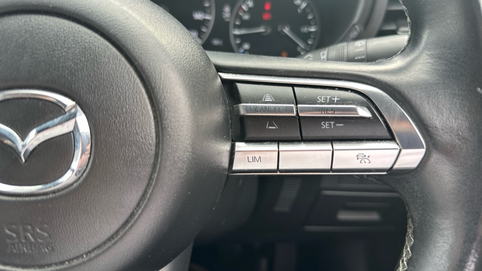 Mazda 3 2.0 e-Skyactiv G MHEV SE-L 5dr Petrol Hatchback - Image 22