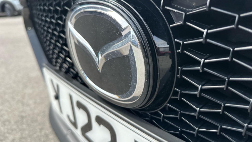 Mazda 3 2.0 e-Skyactiv G MHEV SE-L 5dr Petrol Hatchback - Image 45