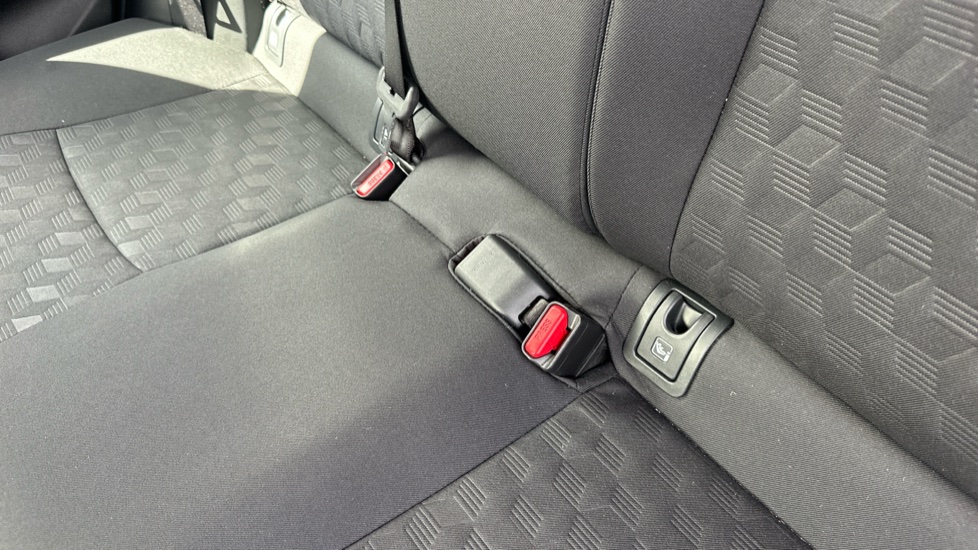 Mazda 2 Hybrid 1.5i Hybrid Exclusive Line 5dr CVT Hybrid Hatchback - Image 17