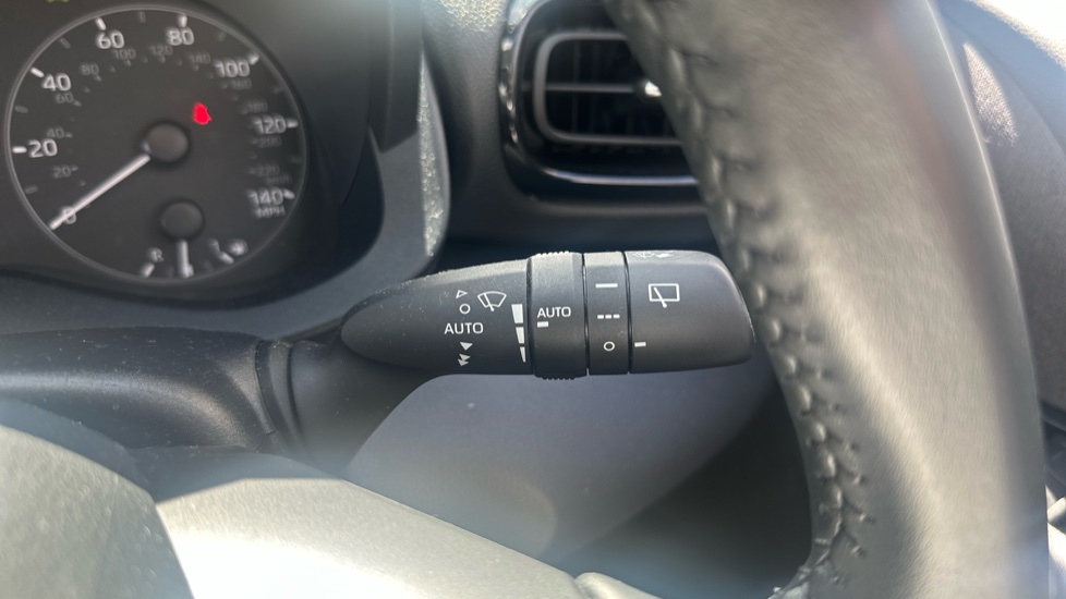 Mazda 2 Hybrid 1.5i Hybrid Exclusive Line 5dr CVT Hybrid Hatchback - Image 24