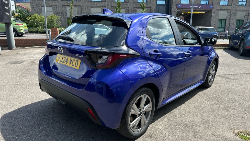 Mazda 2 Hybrid 1.5i Hybrid Exclusive Line 5dr CVT Hybrid Hatchback - Image 40