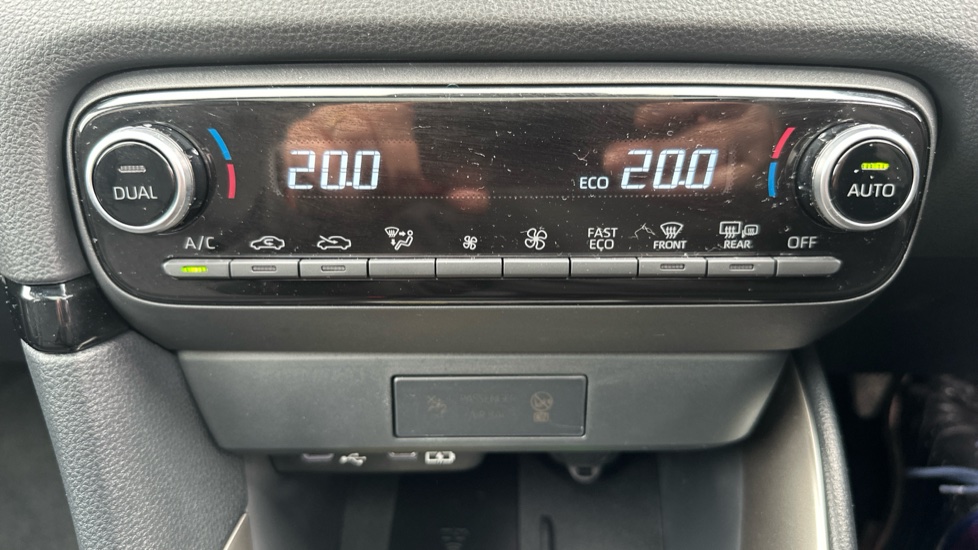 Mazda 2 Hybrid 1.5i Hybrid Homura Plus 5dr CVT Hybrid Hatchback - Image 38