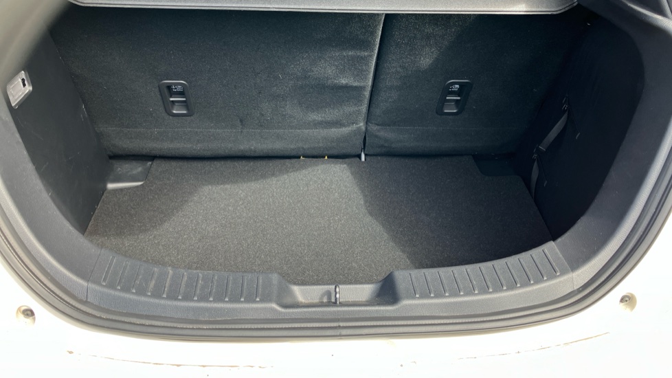 Mazda 2 1.5 e-Skyactiv G MHEV GT Sport 5dr Petrol Hatchback - Image 36