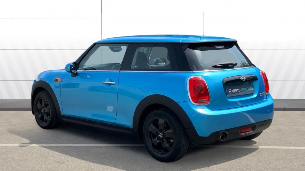 MINI Hatchback 1.5 Cooper 3dr Petrol Hatchback - Image 2