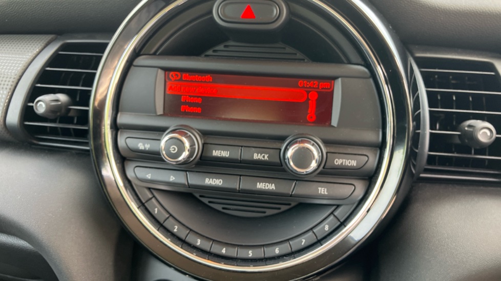 MINI Hatchback 1.5 Cooper 3dr Petrol Hatchback - Image 46