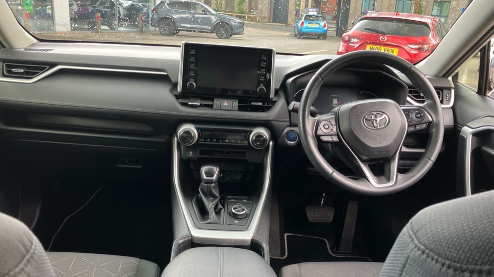 Toyota RAV4 2.5 VVT-i Hybrid Design 5dr CVT Hybrid Estate - Image 10