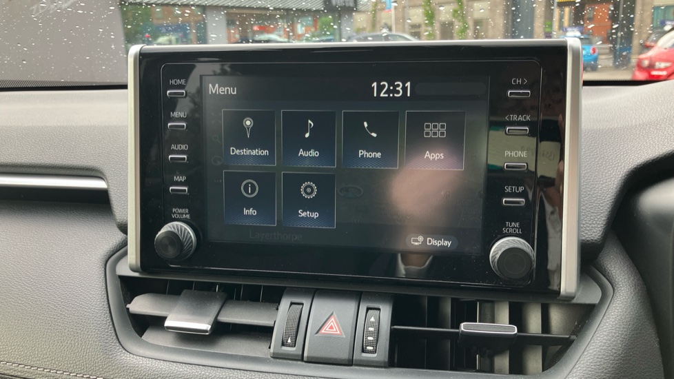 Toyota RAV4 2.5 VVT-i Hybrid Design 5dr CVT Hybrid Estate - Image 40
