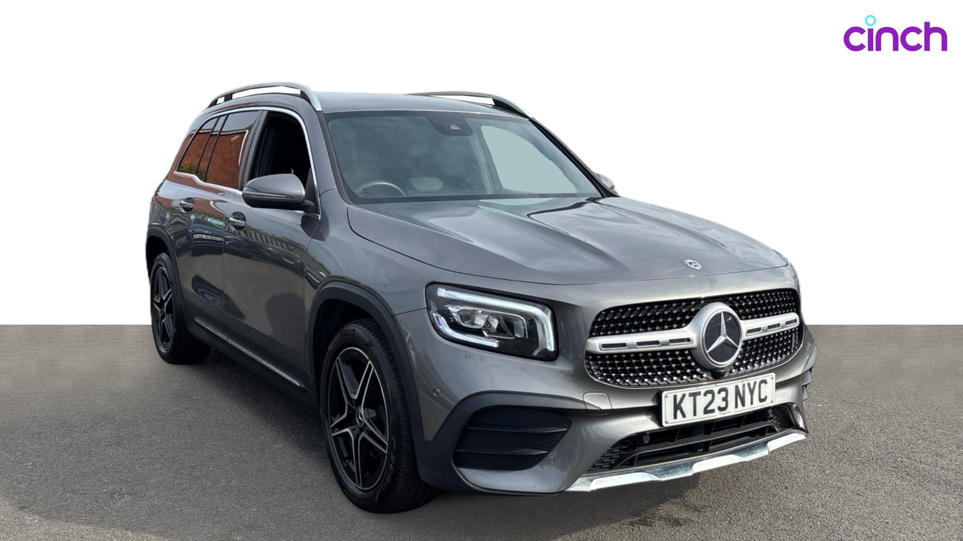 Mercedes-Benz GLB listing photo