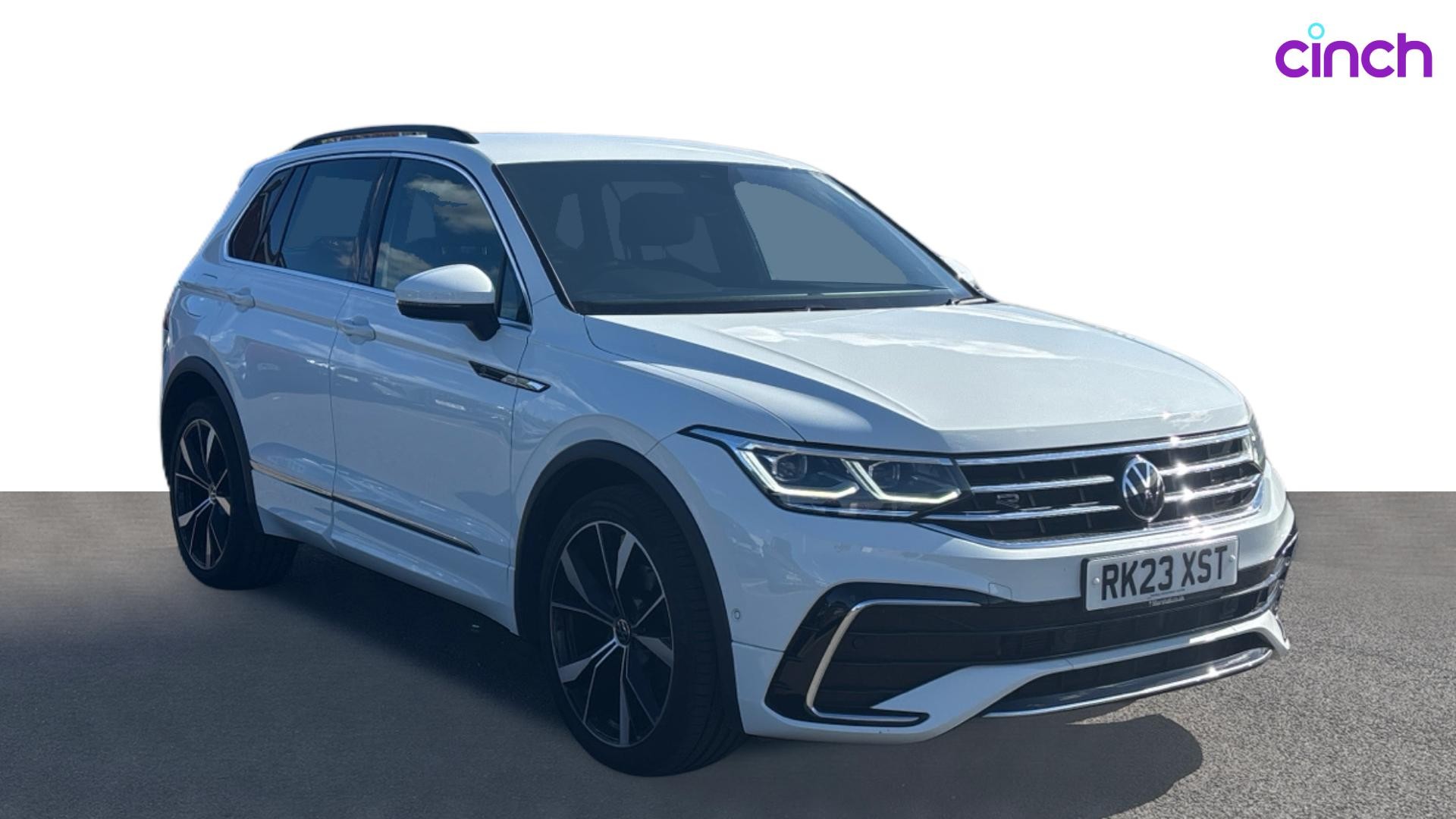Volkswagen Tiguan listing photo