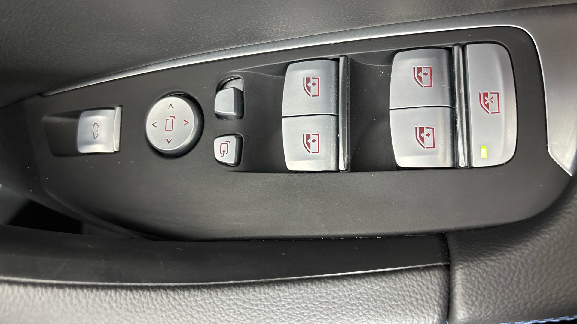 Used BMW iX3 80kWh M Sport Auto 5dr - Image 39