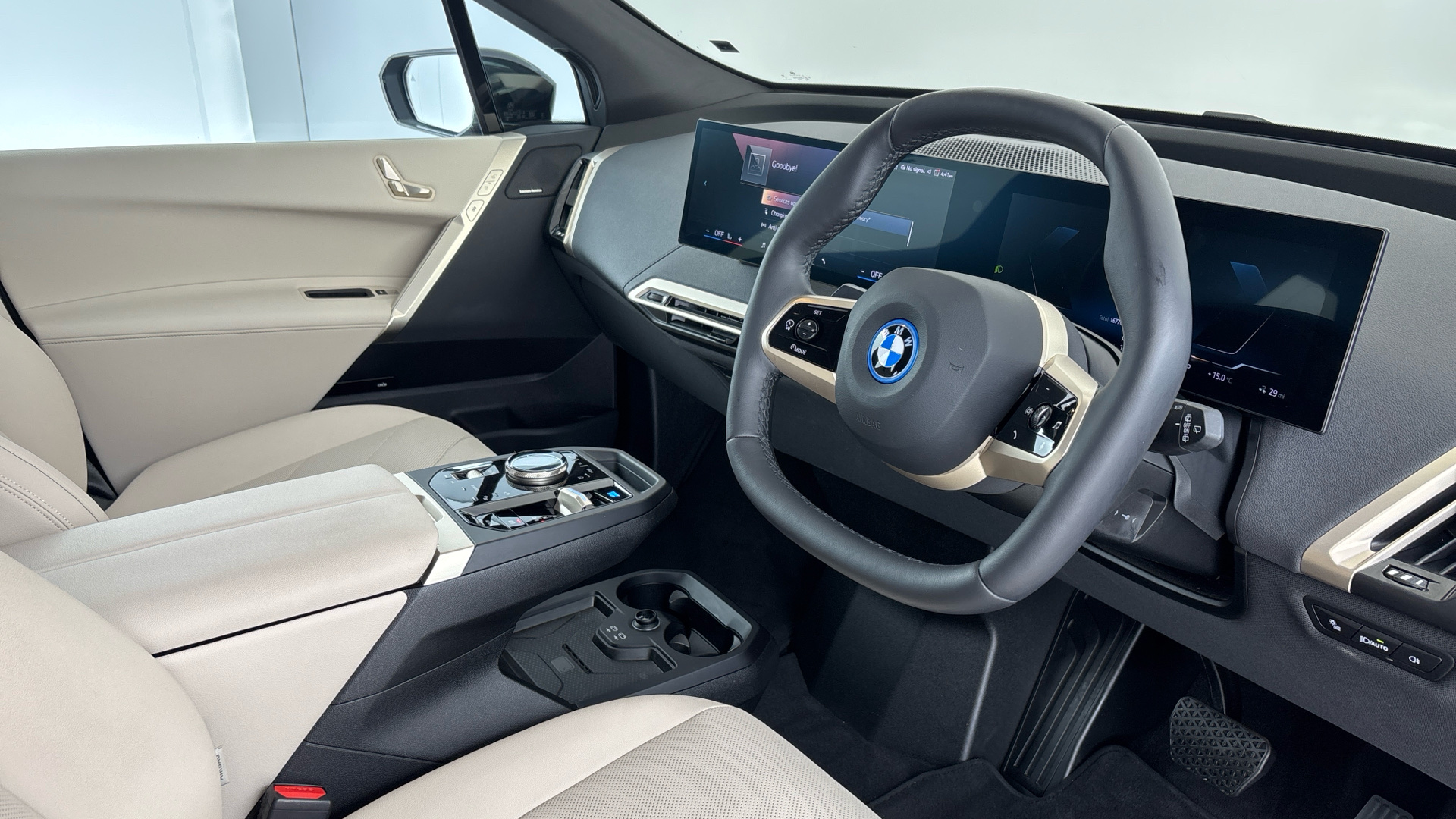 Used BMW iX 40 76.6kWh M Sport Auto xDrive 5dr (11kW Charger) - Image 6