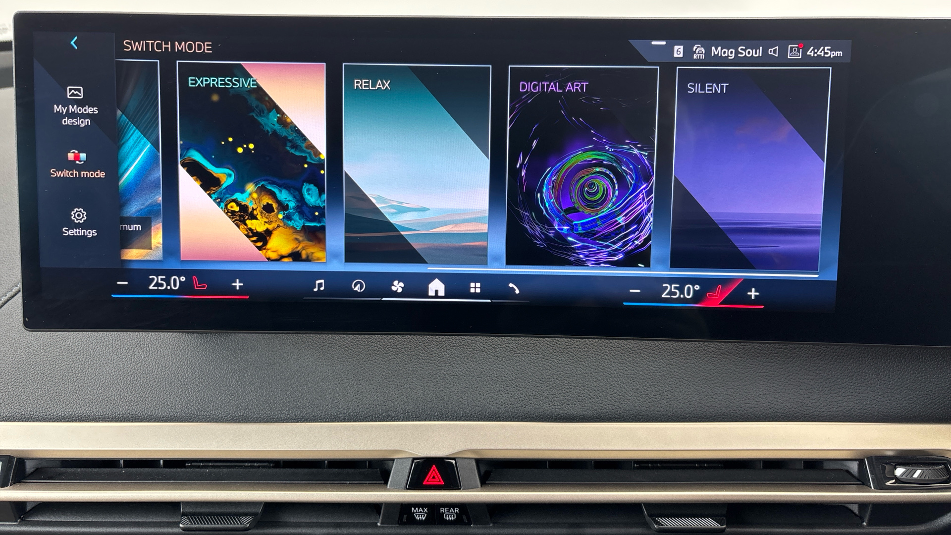 Used BMW iX 40 76.6kWh M Sport Auto xDrive 5dr (11kW Charger) - Image 32