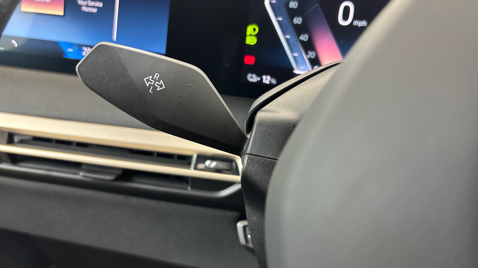 Used BMW iX 40 76.6kWh M Sport Auto xDrive 5dr (11kW Charger) - Image 37