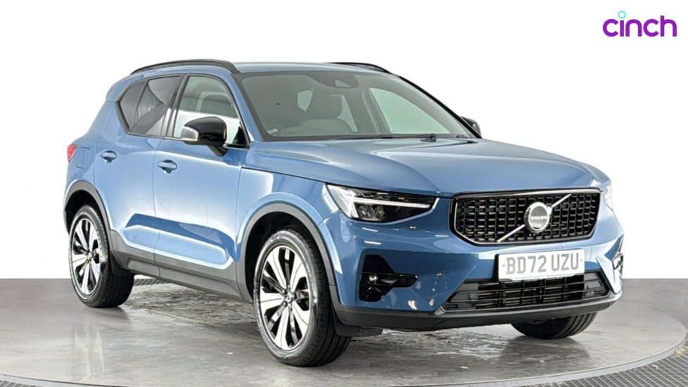 2022 Volvo XC40