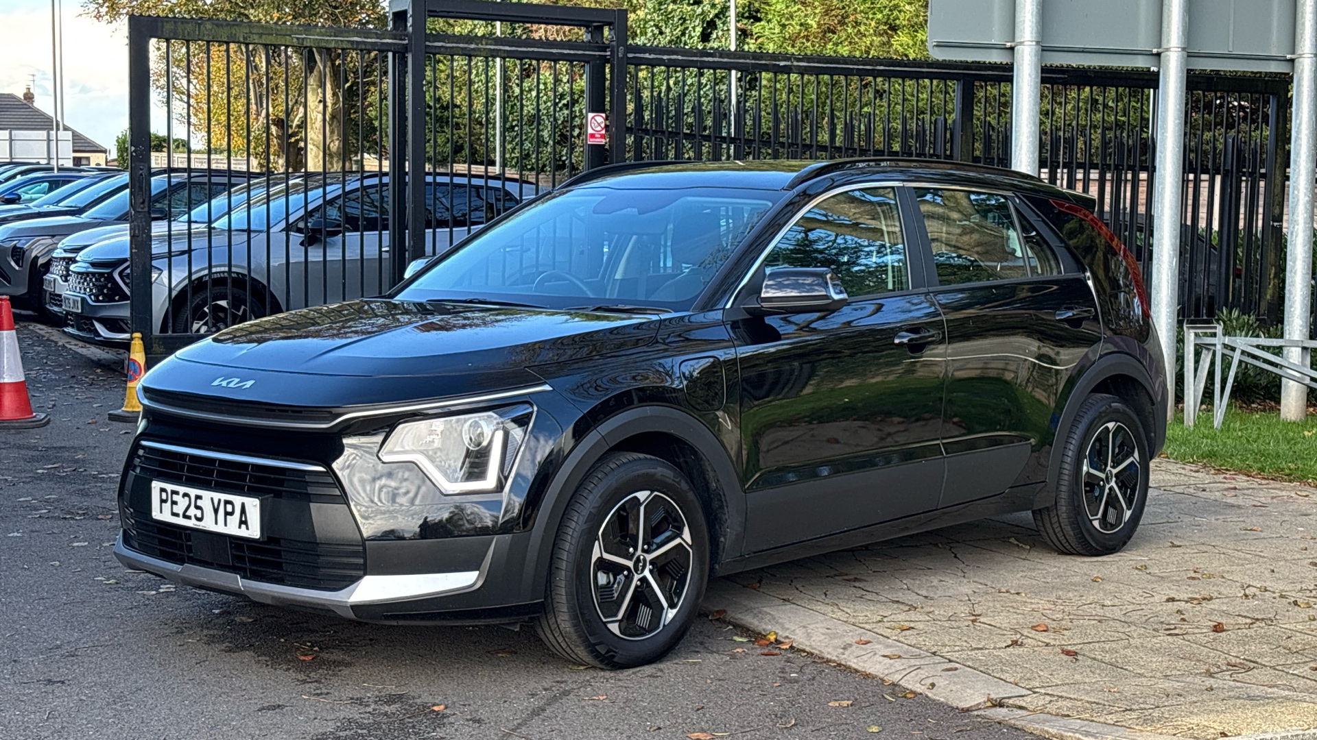 Used Kia Niro 1.6 GDi 11.1kWh 2 DCT Euro 6 (s/s) 5dr - Image 6