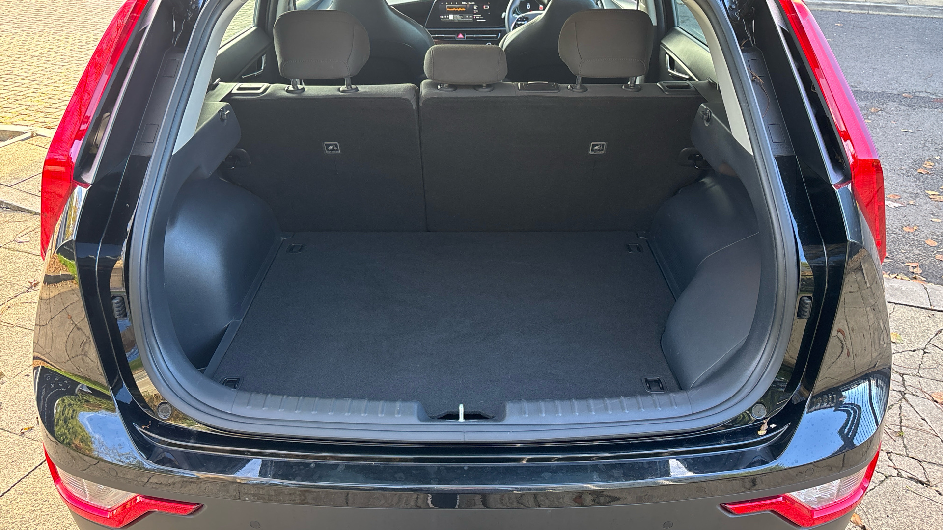 Used Kia Niro 1.6 GDi 11.1kWh 2 DCT Euro 6 (s/s) 5dr - Image 13