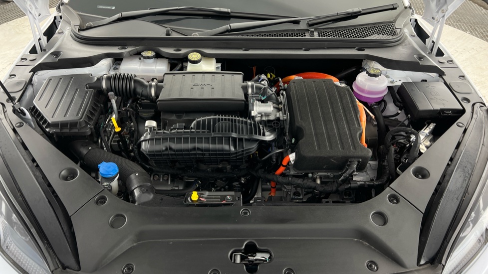 BYD Seal 6 1.5 DM-i Boost 5dr e-CVT Estate - Image 21