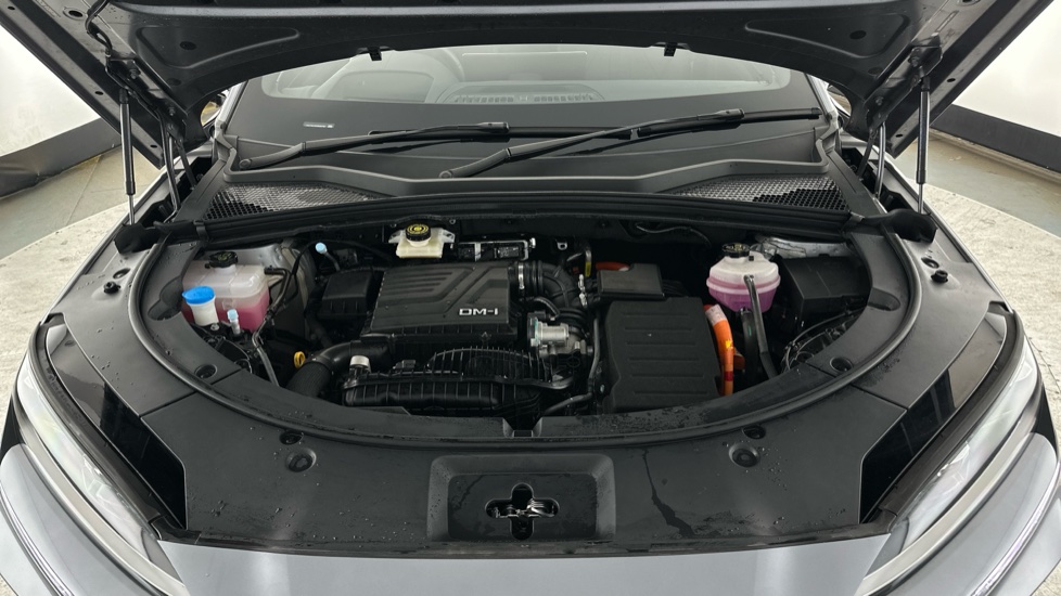 BYD Seal U 1.5 DM-i Comfort 5dr Auto Estate - Image 21