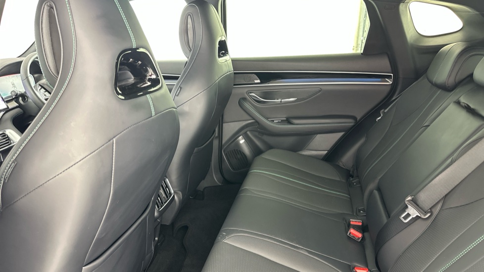 BYD Seal U 1.5 DM-i Comfort 5dr Auto Estate - Image 13