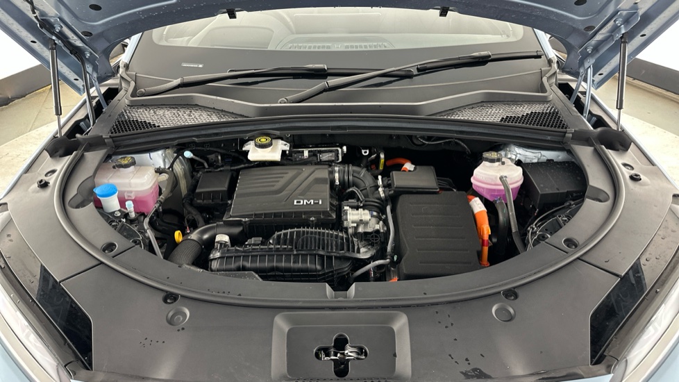 BYD Seal U 1.5 DM-i Comfort 5dr Auto Estate - Image 21