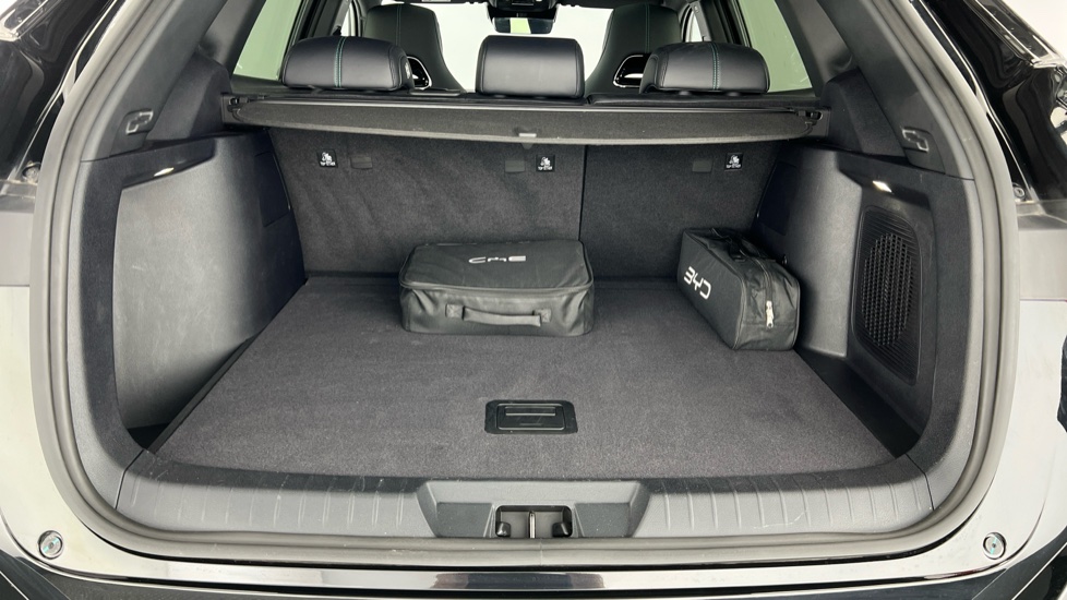 BYD Seal U 1.5 DM-i Comfort 5dr Auto Estate - Image 14