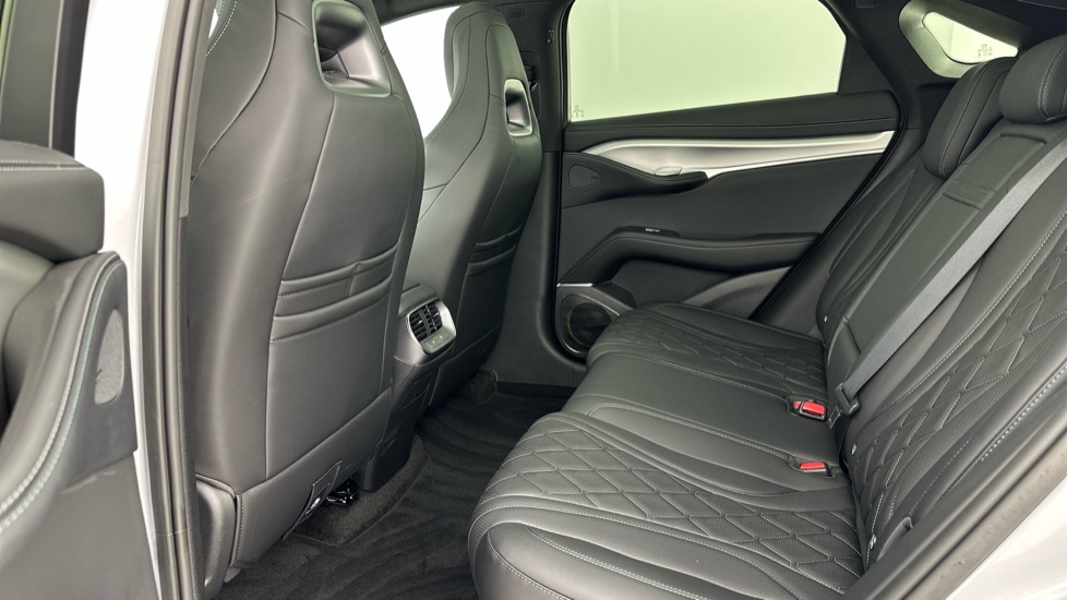 BYD Sealion 7 230kW Comfort 83kWh 5dr Auto Electric Estate - Image 13