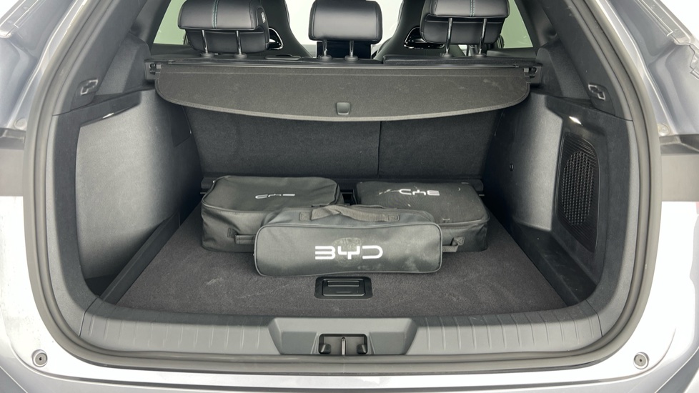BYD Seal U 1.5 DM-i Comfort 5dr Auto Estate - Image 14