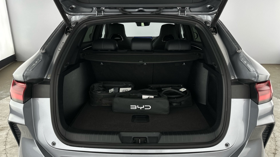 BYD Seal U 1.5 DM-i Comfort 5dr Auto Estate - Image 14