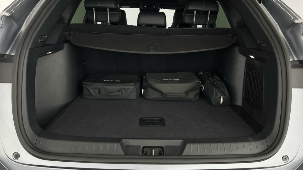 BYD Seal U 1.5 DM-i Comfort 5dr Auto Estate - Image 14