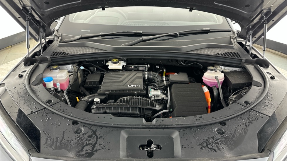 BYD Seal U 1.5 DM-i Comfort 5dr Auto Estate - Image 21