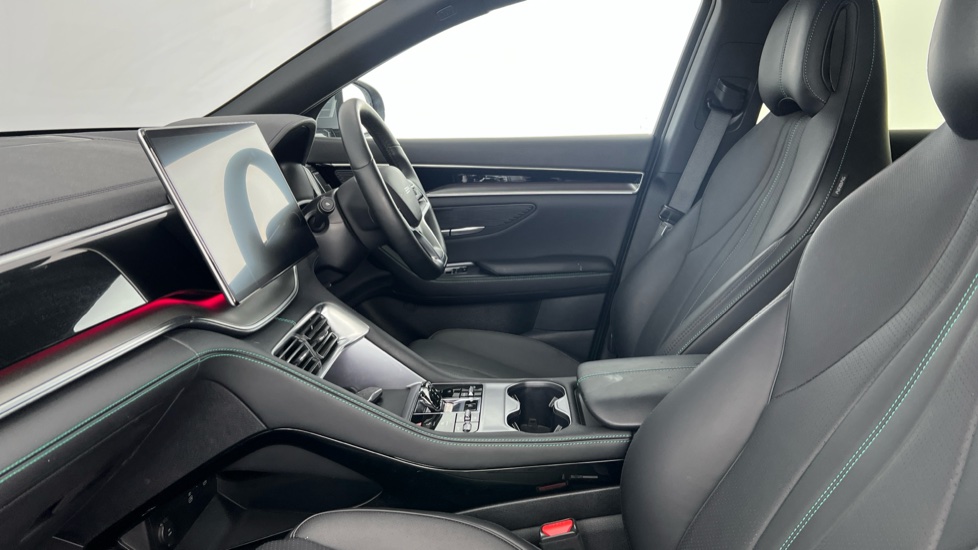 BYD Seal U 1.5 DM-i Comfort 5dr Auto Estate - Image 10