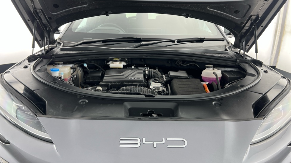 BYD Seal U 1.5 DM-i Comfort 5dr Auto Estate - Image 21