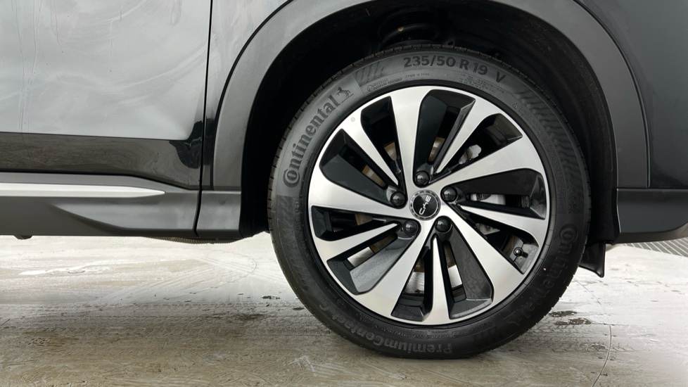BYD Seal U 1.5 DM-i Boost 5dr Auto Estate - Image 18