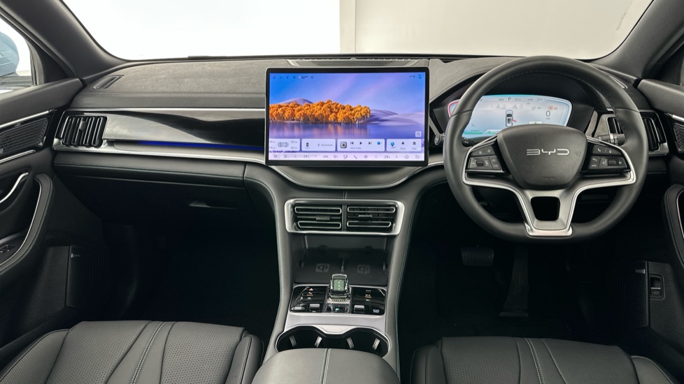 BYD Seal U 1.5 DM-i Boost 5dr Auto Estate - Image 5