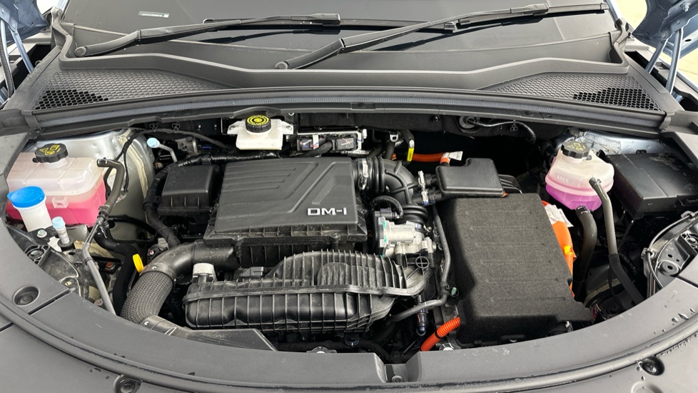 BYD Seal U 1.5 DM-i Boost 5dr Auto Estate - Image 21