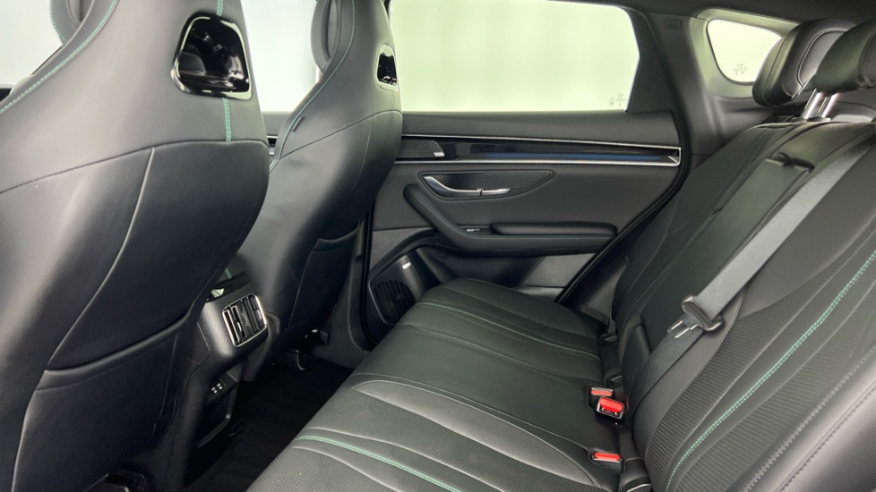 BYD Seal U 1.5 DM-i Comfort 5dr Auto Estate - Image 13
