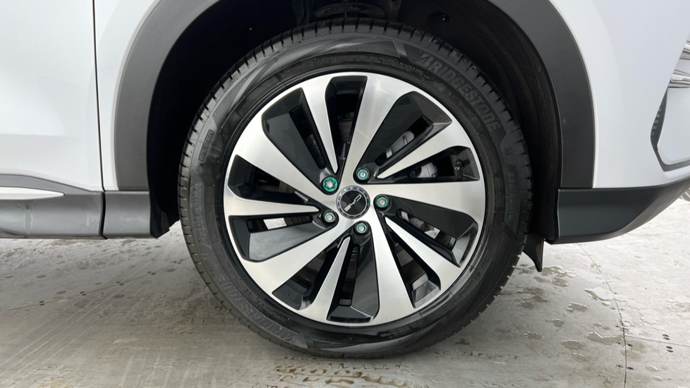 BYD Seal U 1.5 DM-i Comfort 5dr Auto Estate - Image 18